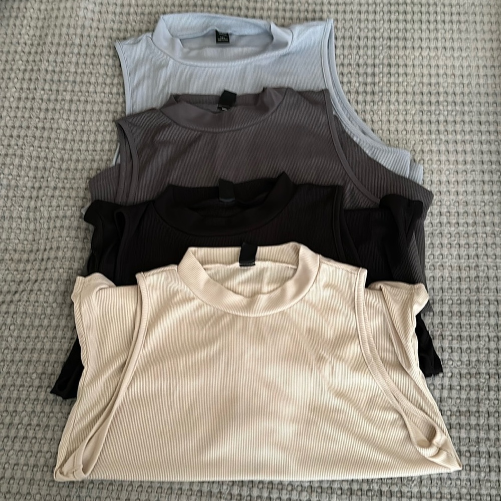 Bodysuits - set of 4 size 2x